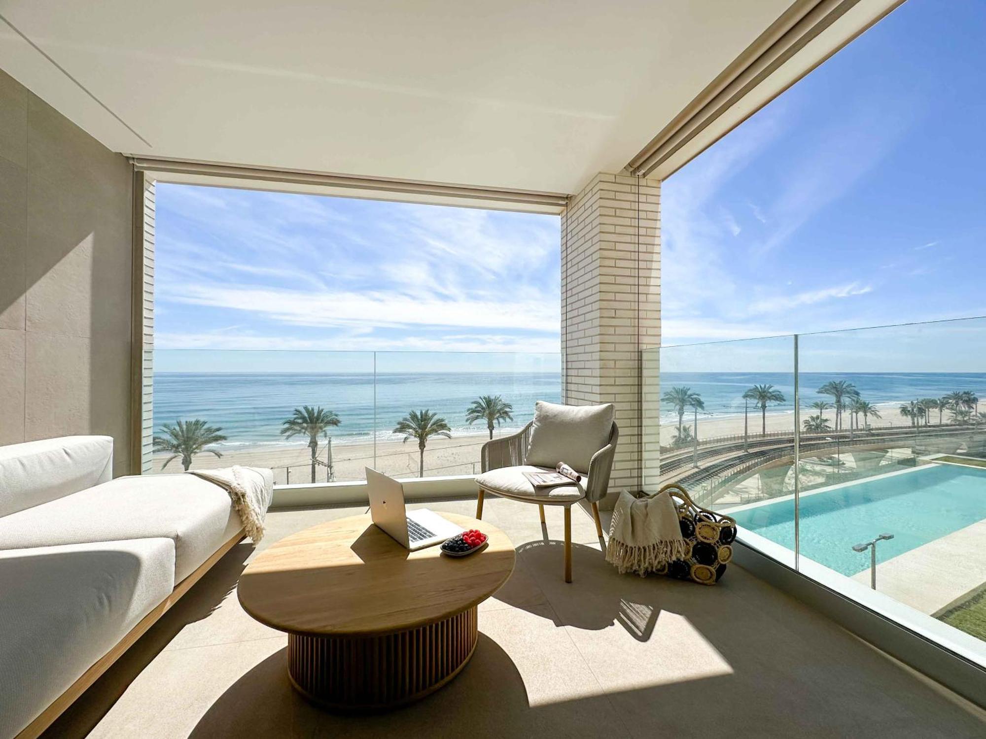 Lantia. Amaneceres De Ensueno Y Piscina Con Vistas Daire El Campello Dış mekan fotoğraf
