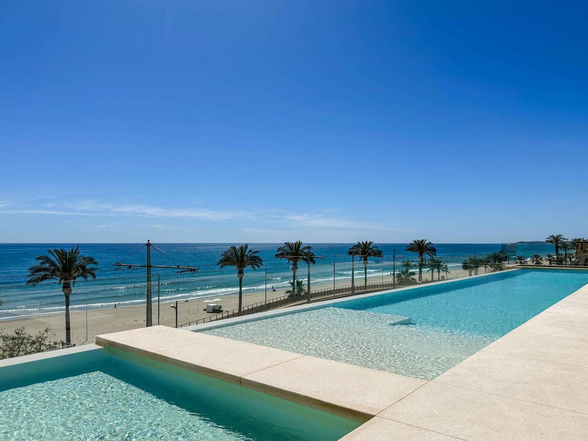 Lantia. Amaneceres De Ensueno Y Piscina Con Vistas Daire El Campello Dış mekan fotoğraf