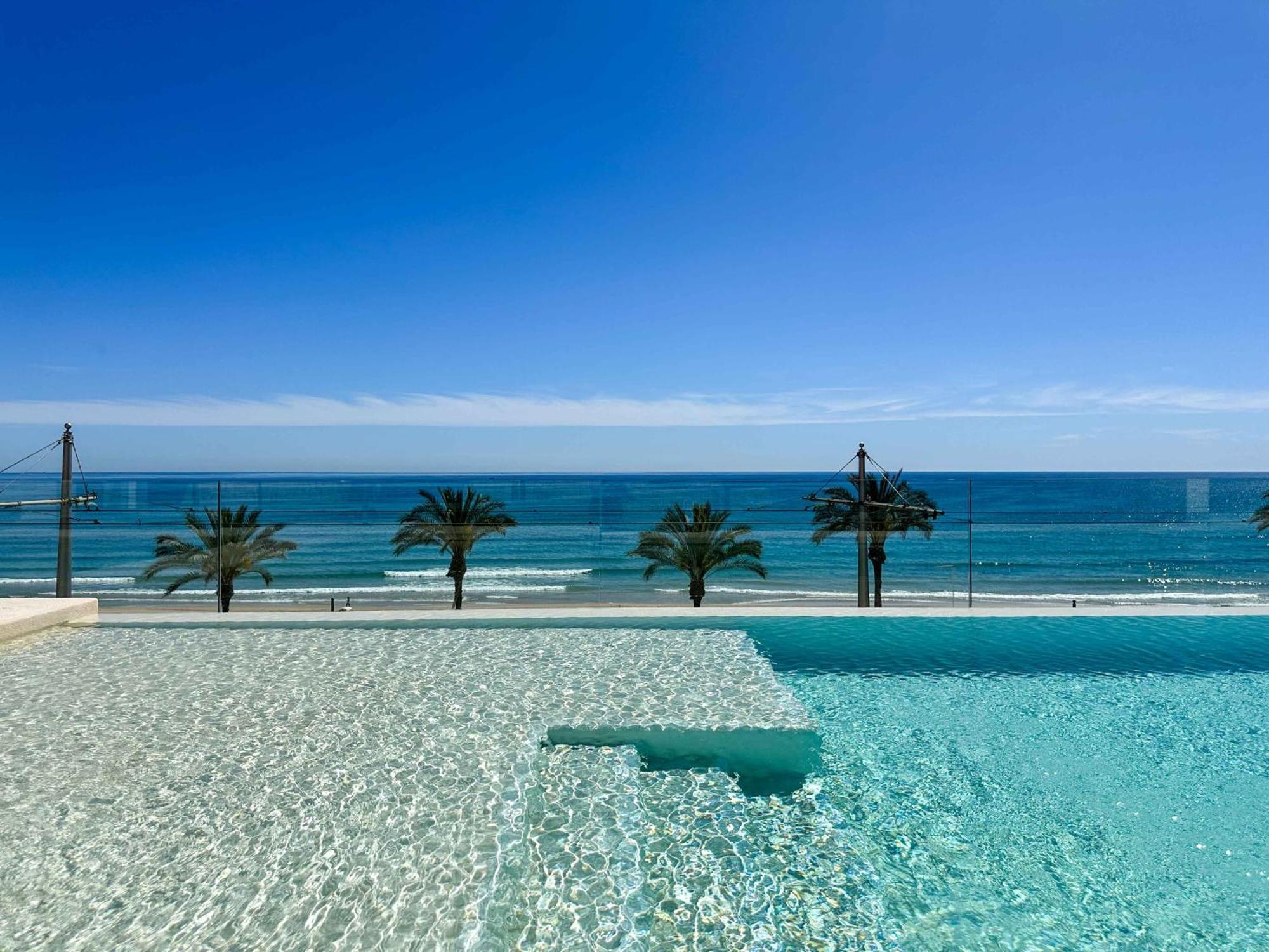 Lantia. Amaneceres De Ensueno Y Piscina Con Vistas Daire El Campello Dış mekan fotoğraf